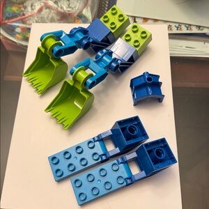 LEGO Duplo construction - Various